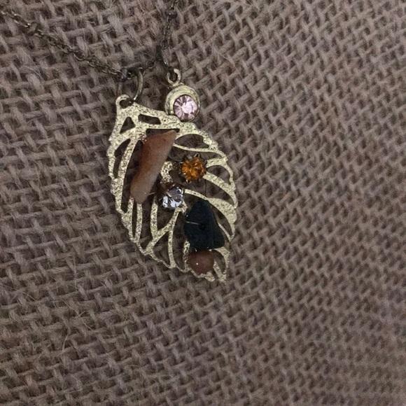 Necklace - Picture 2 of 2